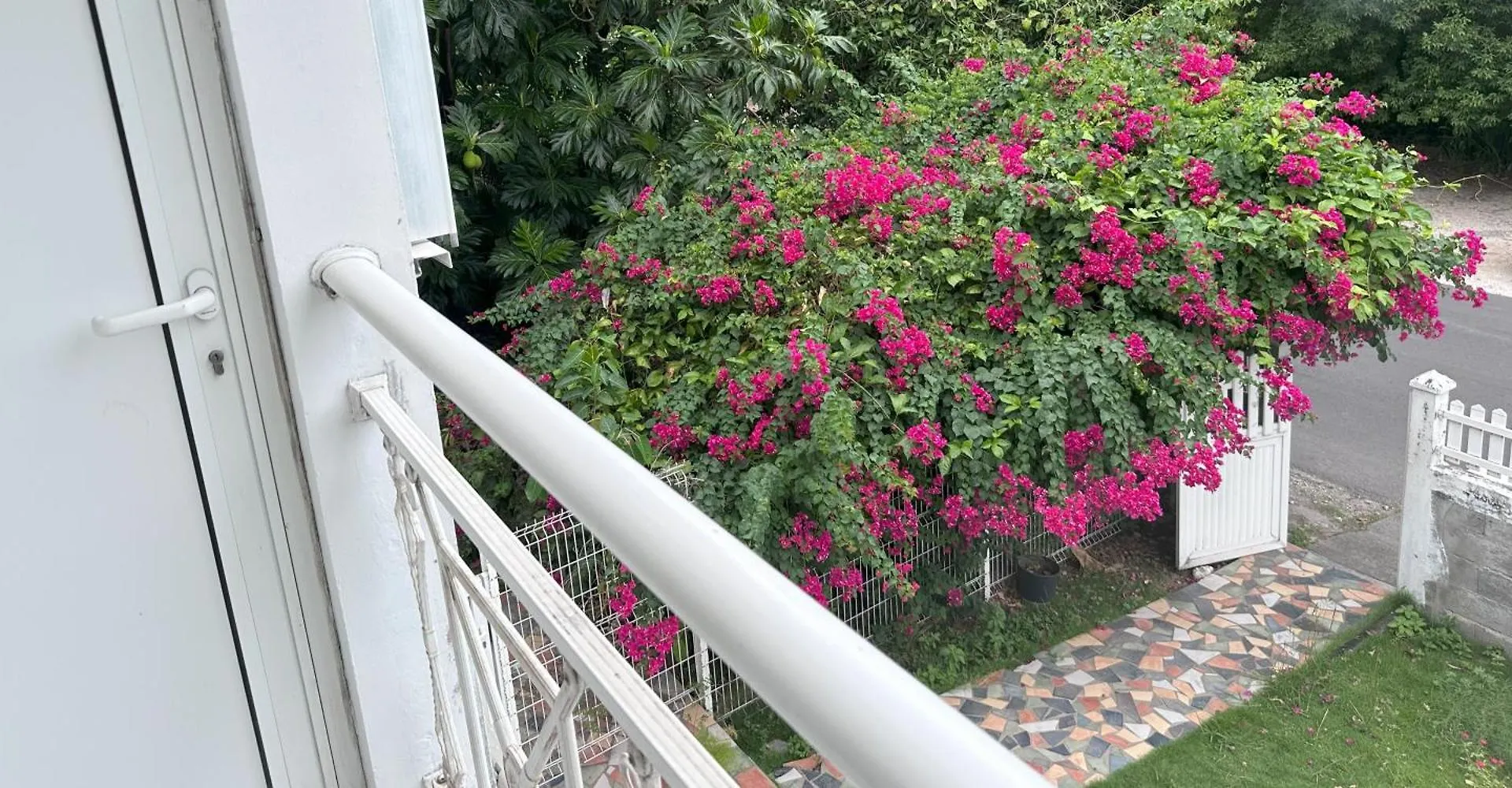 La Villa Meenne لو مول غوادلوب